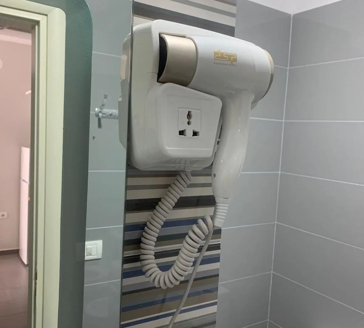 Apartamento Apartament Kris In Durres Plazh Albania