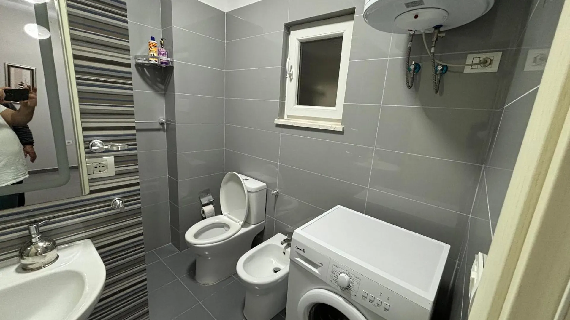 Apartament Kris In Durres Plazh